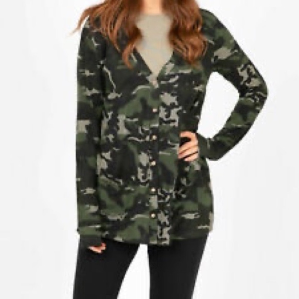 Agnes & Dora Green Camo Cardigan